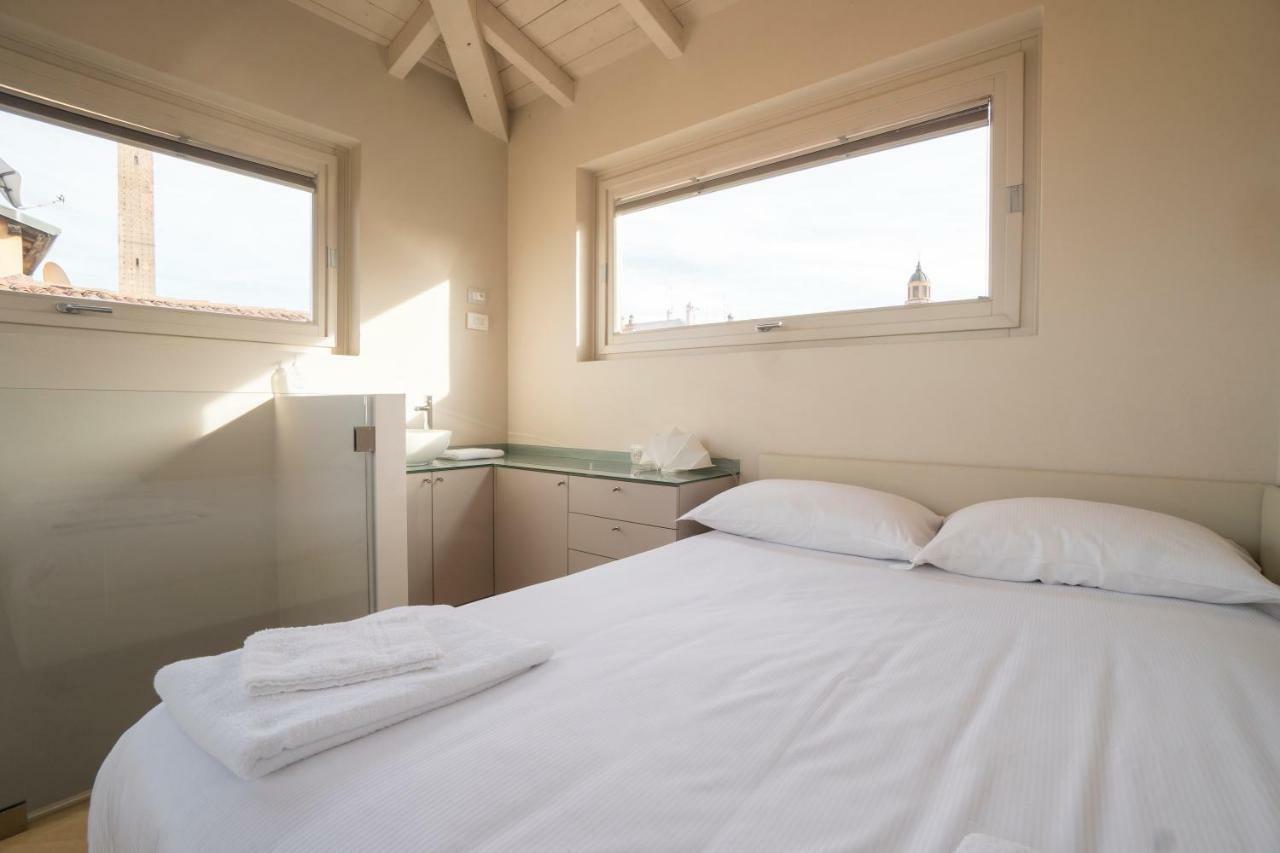 Bologna Altana Deluxe Appartement Buitenkant foto