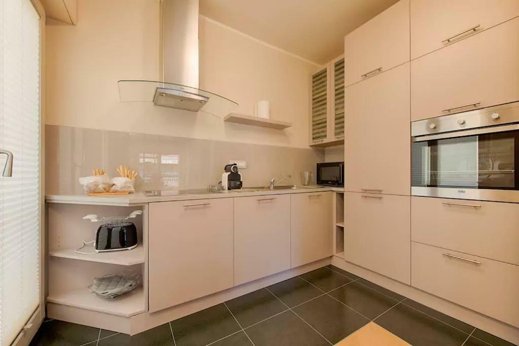 Bologna Altana Deluxe Appartement Buitenkant foto